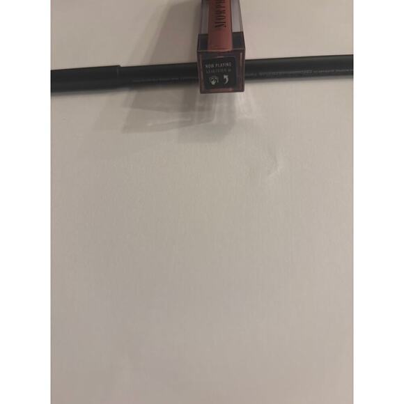 Morphe Lip Duo: Liquid Lipstick in Now With laying and Lipliner in Wild Side - Picture 3 of 4